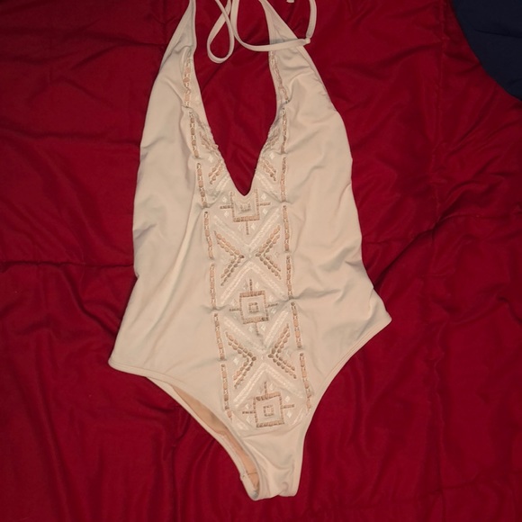 Buckle Other - Buckle white one piece// S